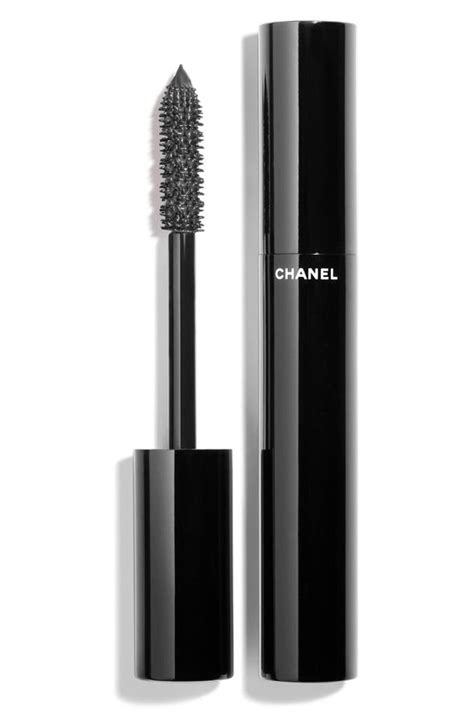 chanel mascara le volume review|chanel le volume mascara waterproof.